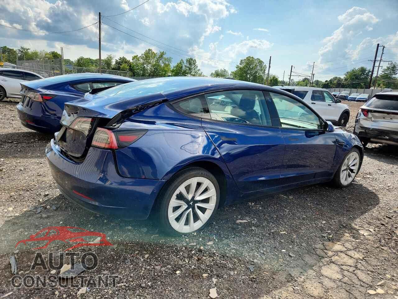TESLA MODEL 3 2022 - 5YJ3E1EA7NF286475