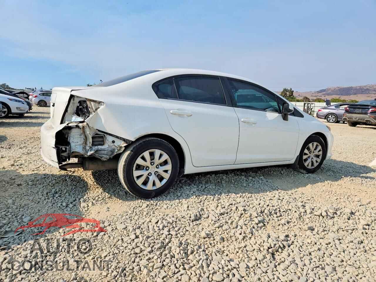 HONDA CIVIC 2012 - 2HGFB2F57CH565947