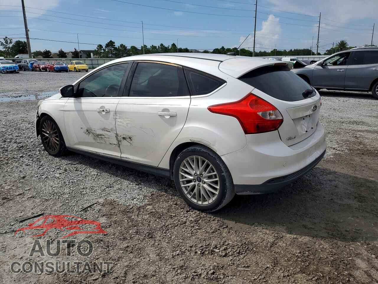 FORD FOCUS 2013 - 1FADP3N27DL149511