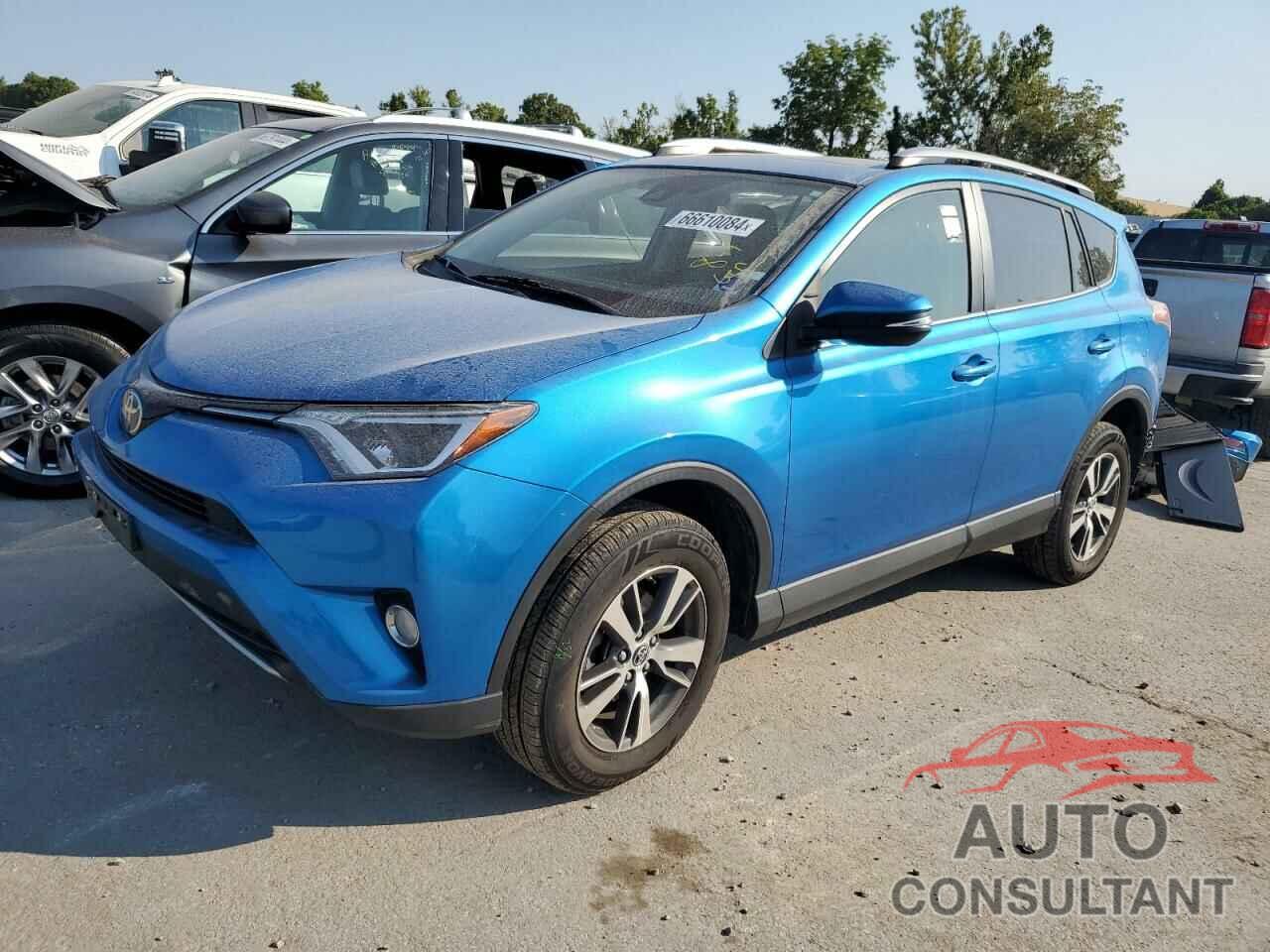 TOYOTA RAV4 2017 - JTMRFREV2HJ169862