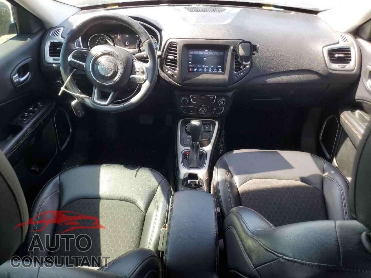 JEEP COMPASS 2017 - 3C4NJDBB4HT667788