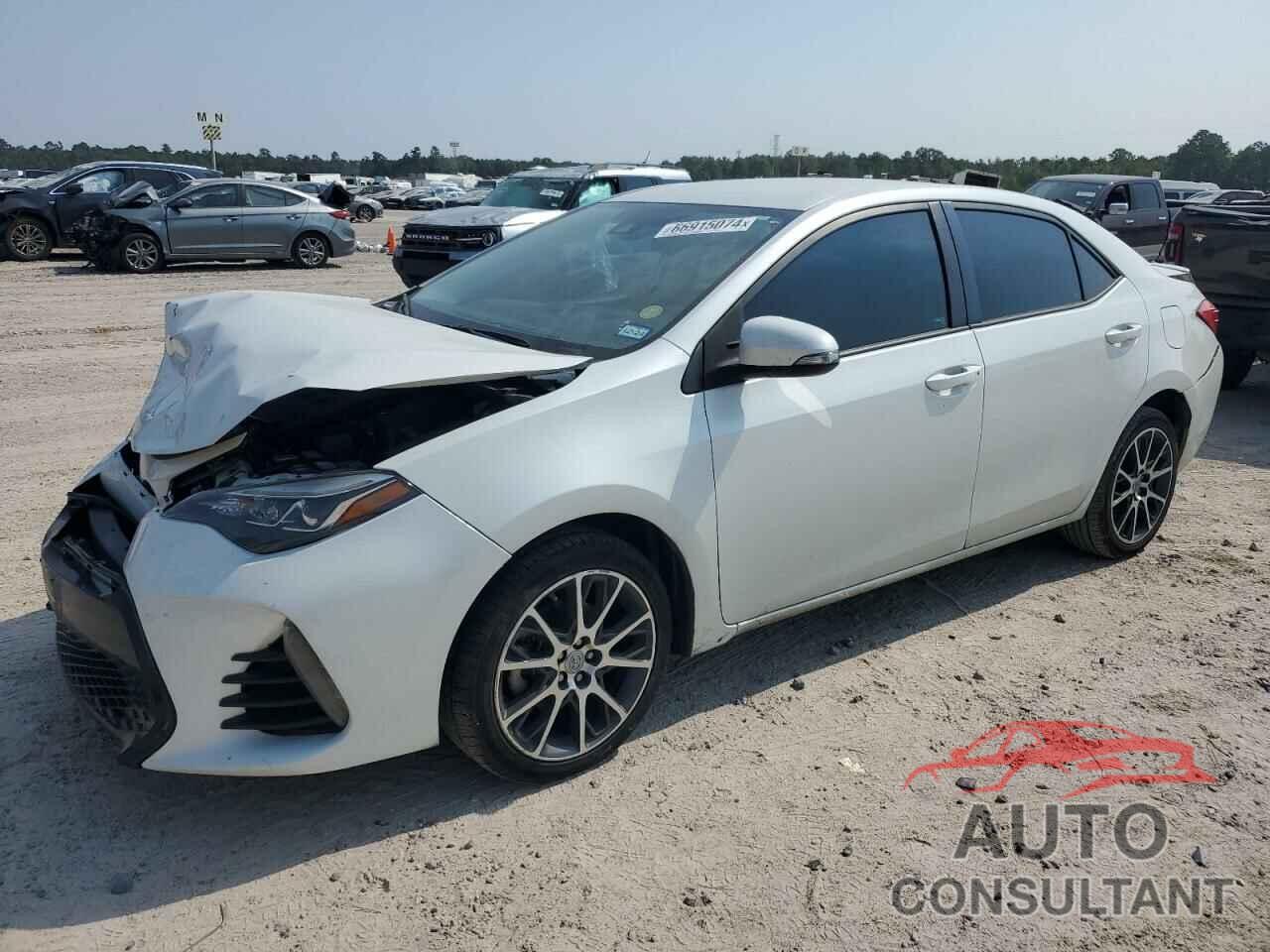 TOYOTA COROLLA 2017 - 5YFBURHE4HP611670