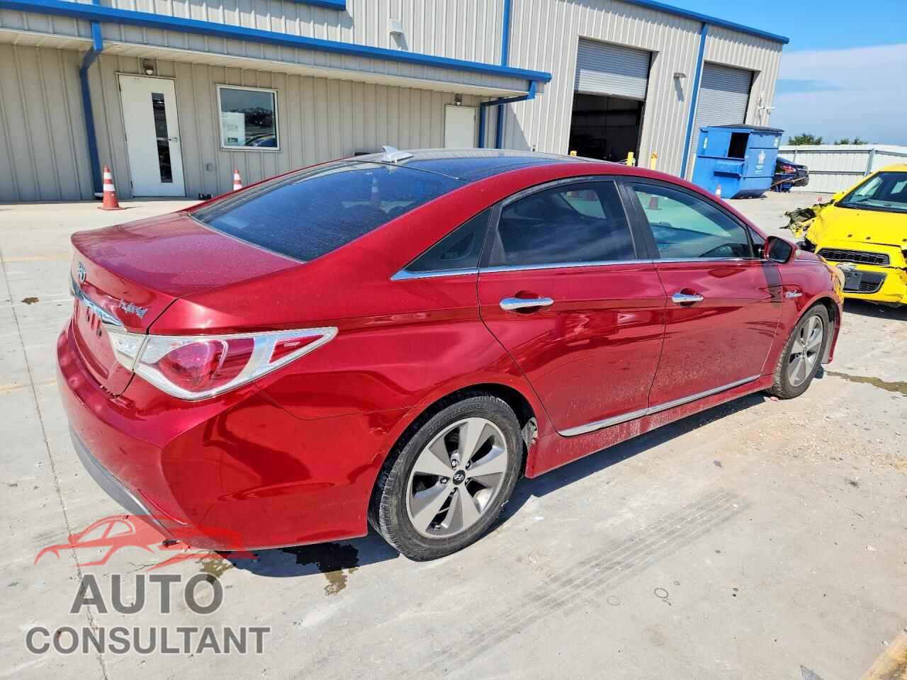 HYUNDAI SONATA 2012 - KMHEC4A42CA038572