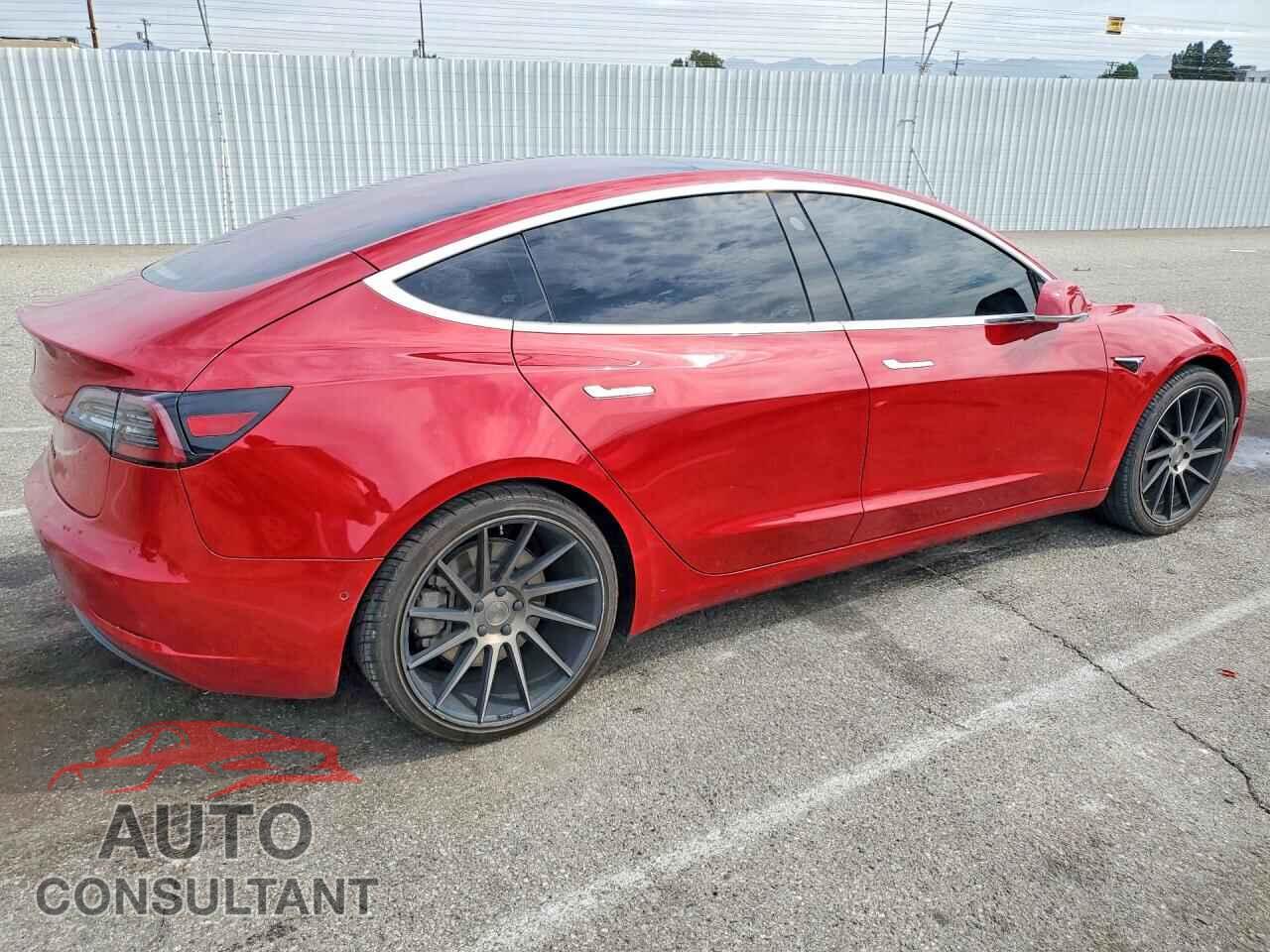 TESLA MODEL 3 2018 - 5YJ3E1EA4JF037349