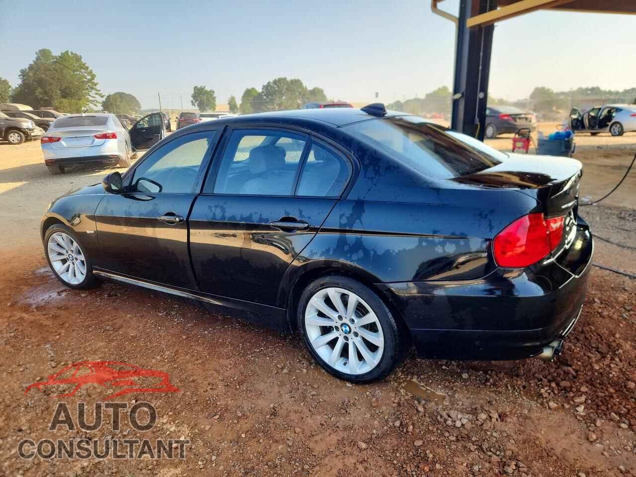 BMW 3 SERIES 2011 - WBAPH7C52BE851355