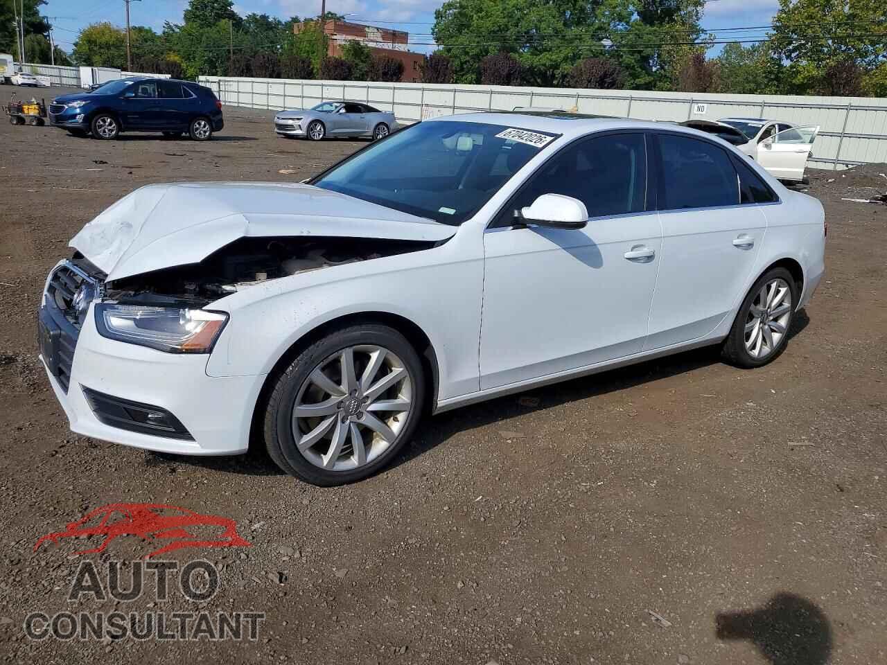 AUDI A4 2013 - WAUFFAFL1DN037225