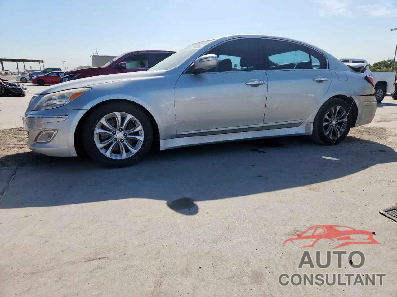 HYUNDAI GENESIS 2013 - KMHGC4DD8DU209281