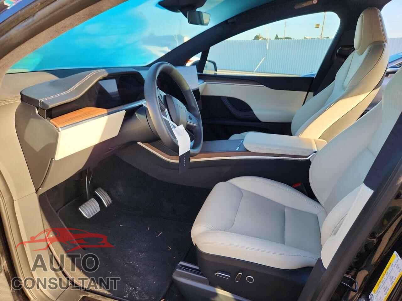 TESLA MODEL X 2024 - 7SAXCBE53RF437062