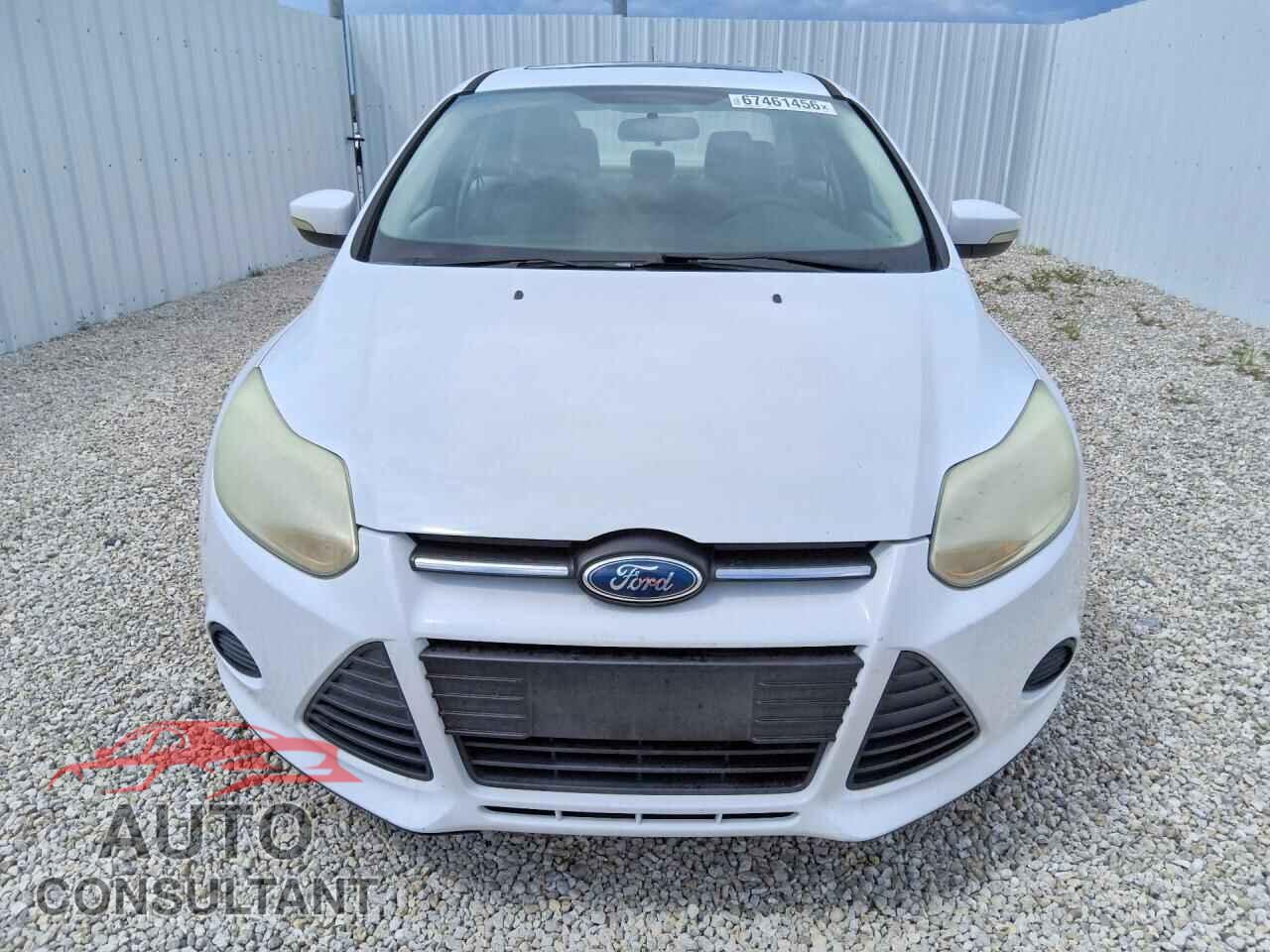 FORD FOCUS 2014 - 1FADP3F22EL345890