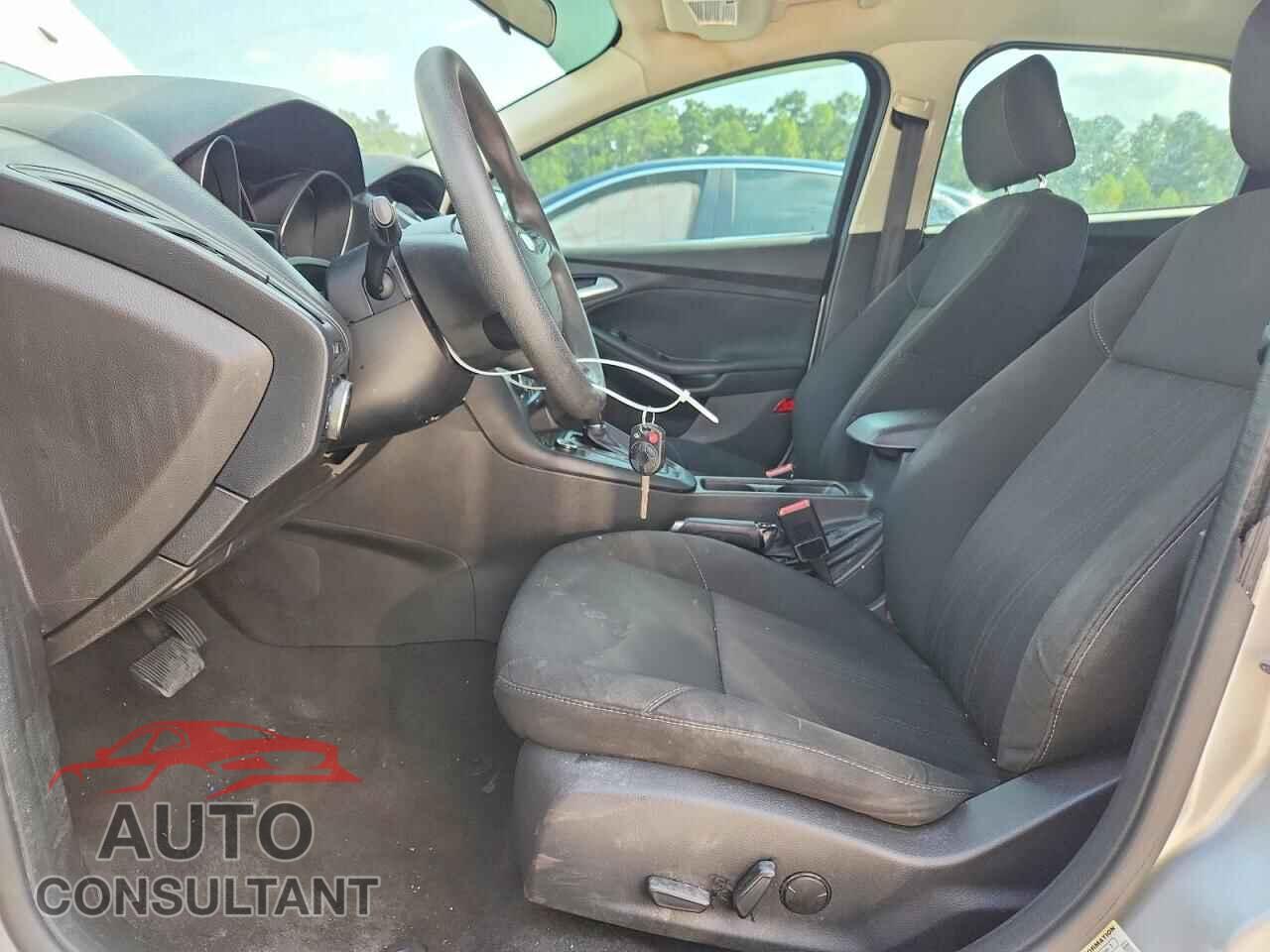 FORD FOCUS 2016 - 1FADP3FE9GL368094