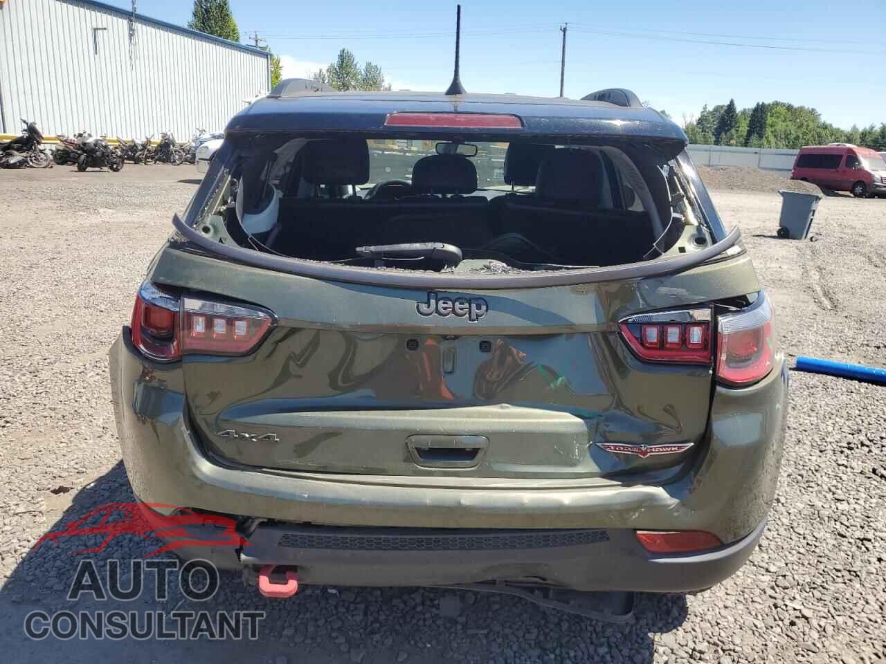 JEEP COMPASS 2018 - 3C4NJDDB7JT376575
