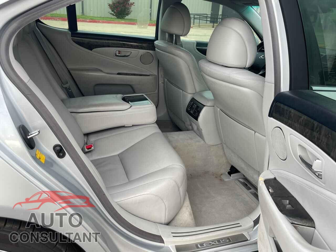 LEXUS LS460 2010 - JTHBL5EF3A5098552