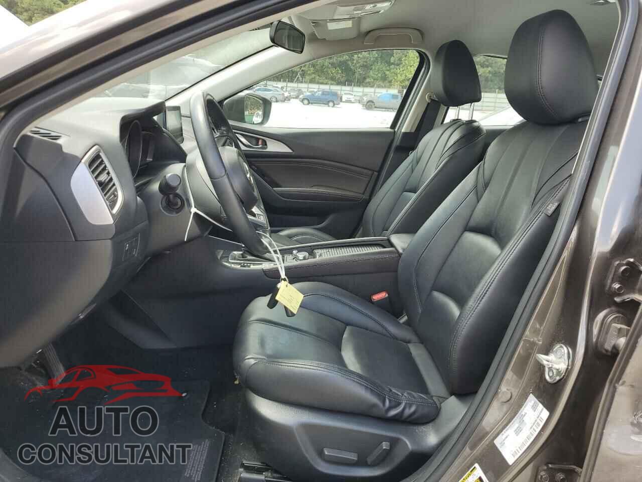 MAZDA 3 2017 - 3MZBN1V76HM134037