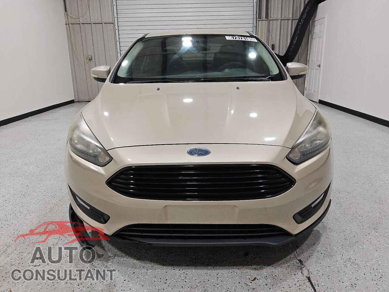 FORD FOCUS 2017 - 1FADP3FE9HL294337