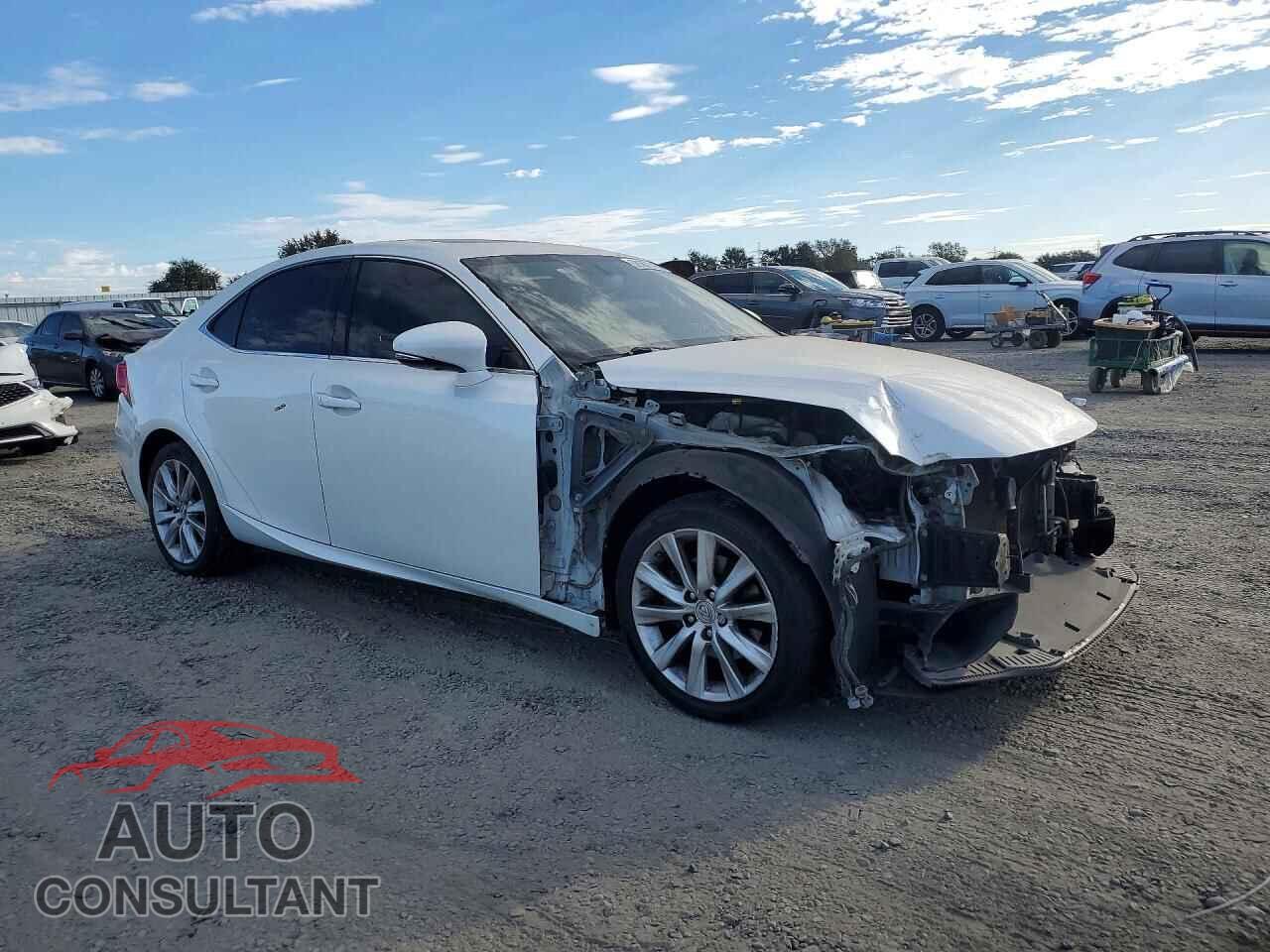 LEXUS IS 2014 - JTHBF1D24E5017675