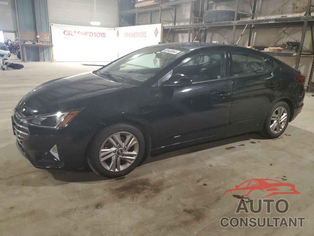 HYUNDAI ELANTRA 2019 - 5NPD84LF1KH461814