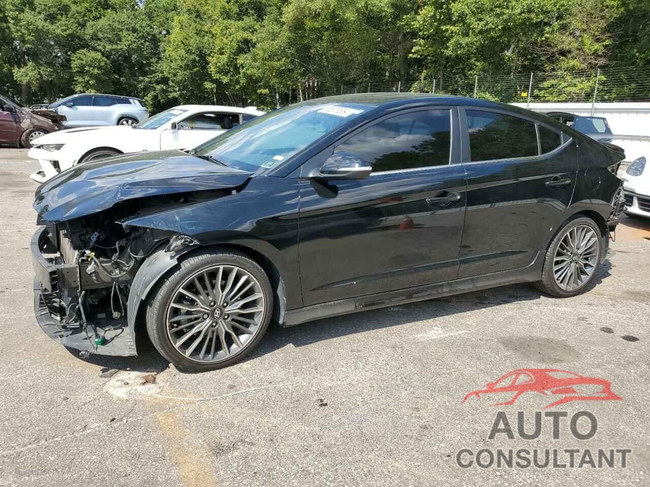 HYUNDAI ELANTRA 2018 - KMHD04LB1JU522793