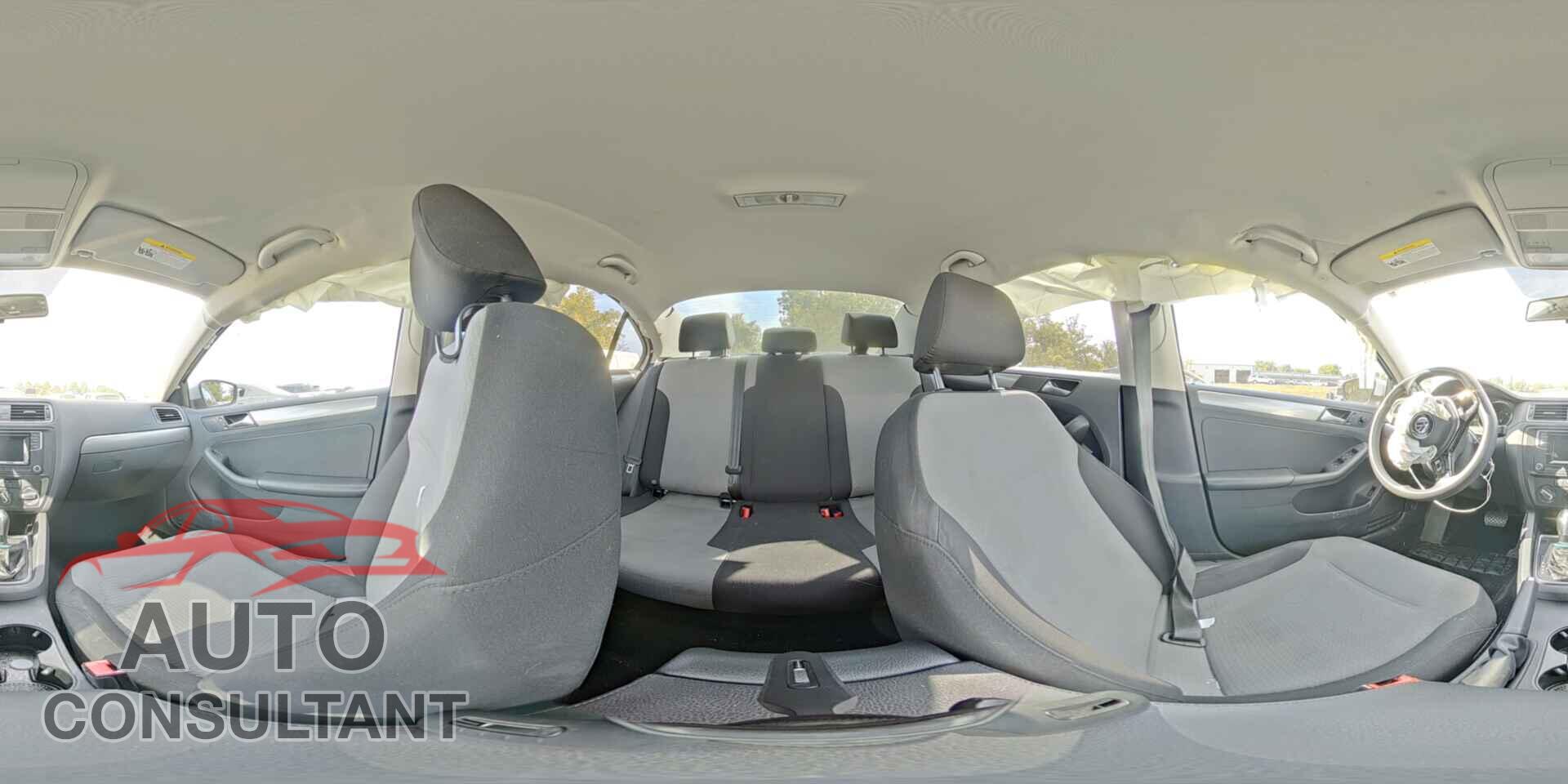 VOLKSWAGEN JETTA 2017 - 3VW2B7AJ2HM276088