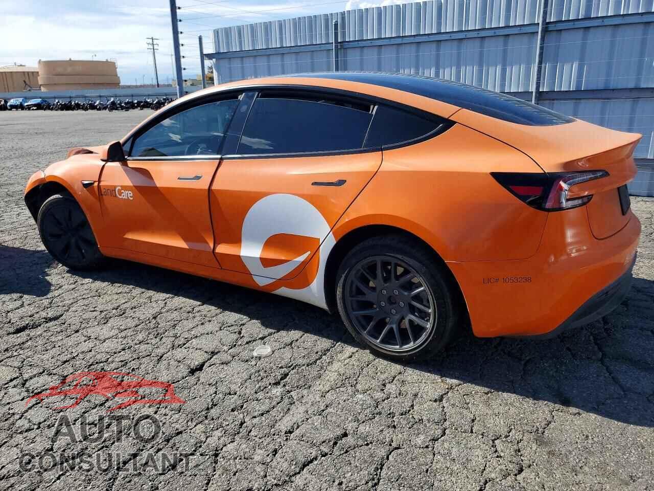TESLA MODEL 3 2024 - 5YJ3E1EA0RF872943