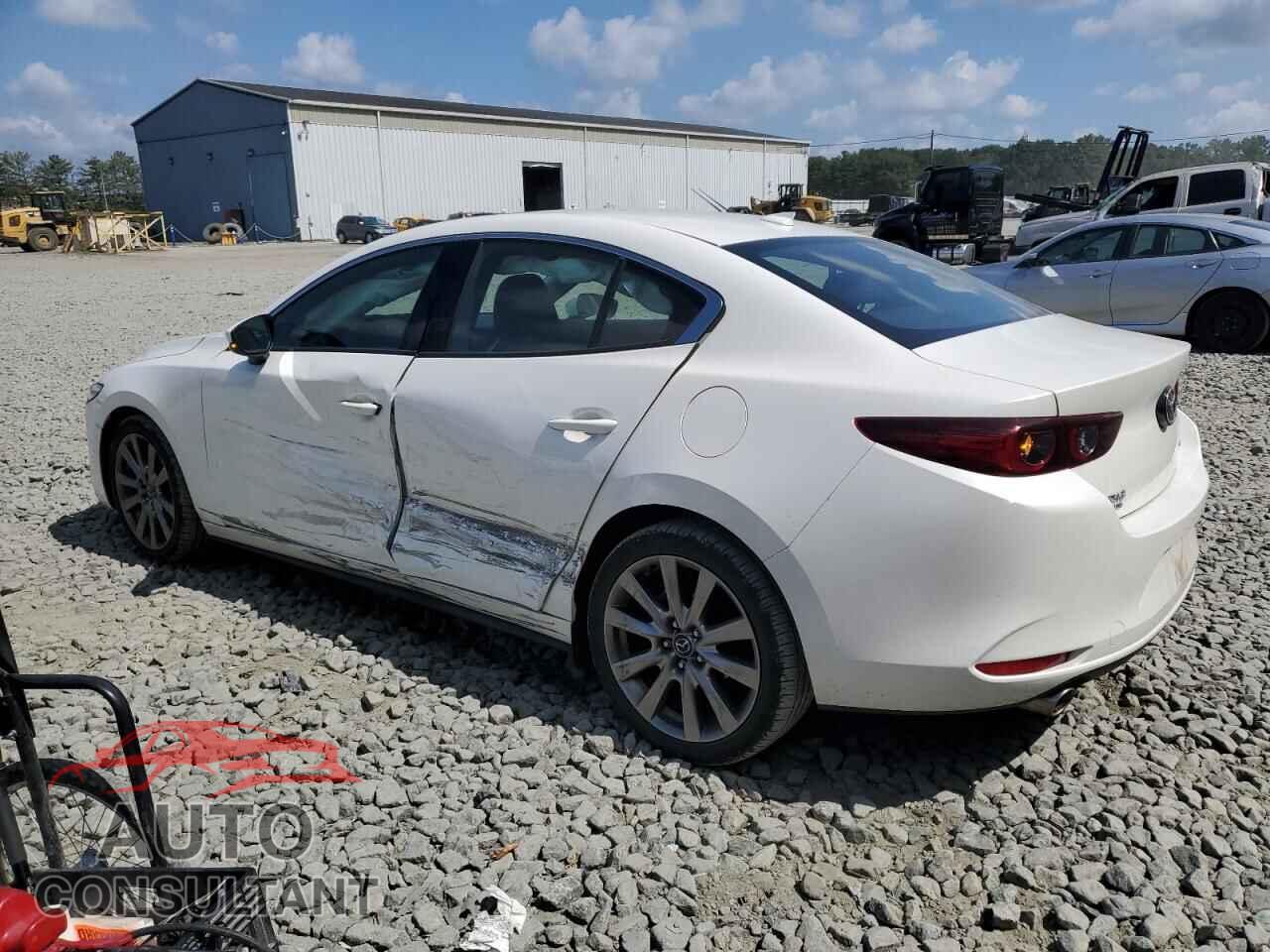 MAZDA 3 2022 - 3MZBPBDL6NM314919