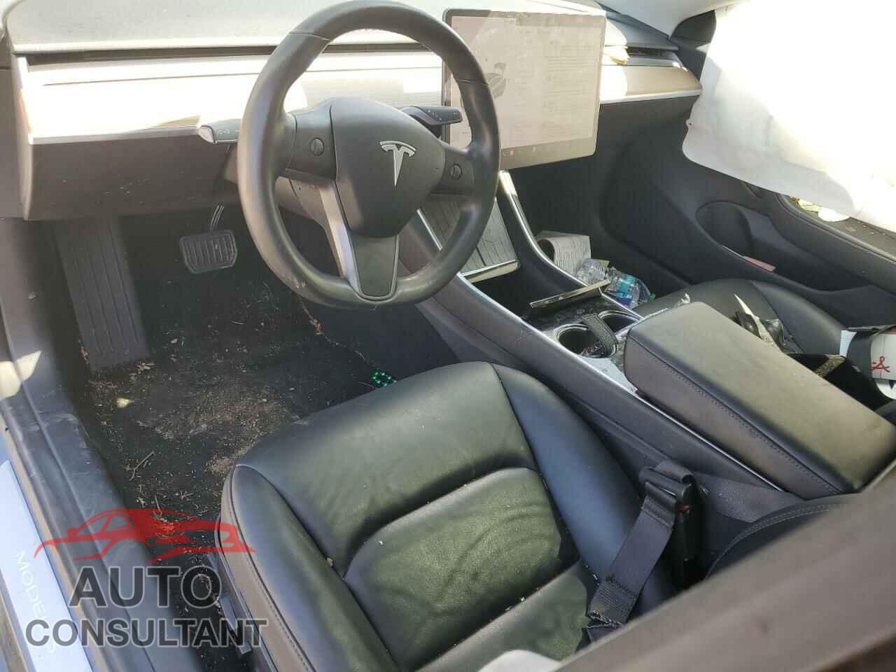 TESLA MODEL 3 2018 - 5YJ3E1EB0JF114355