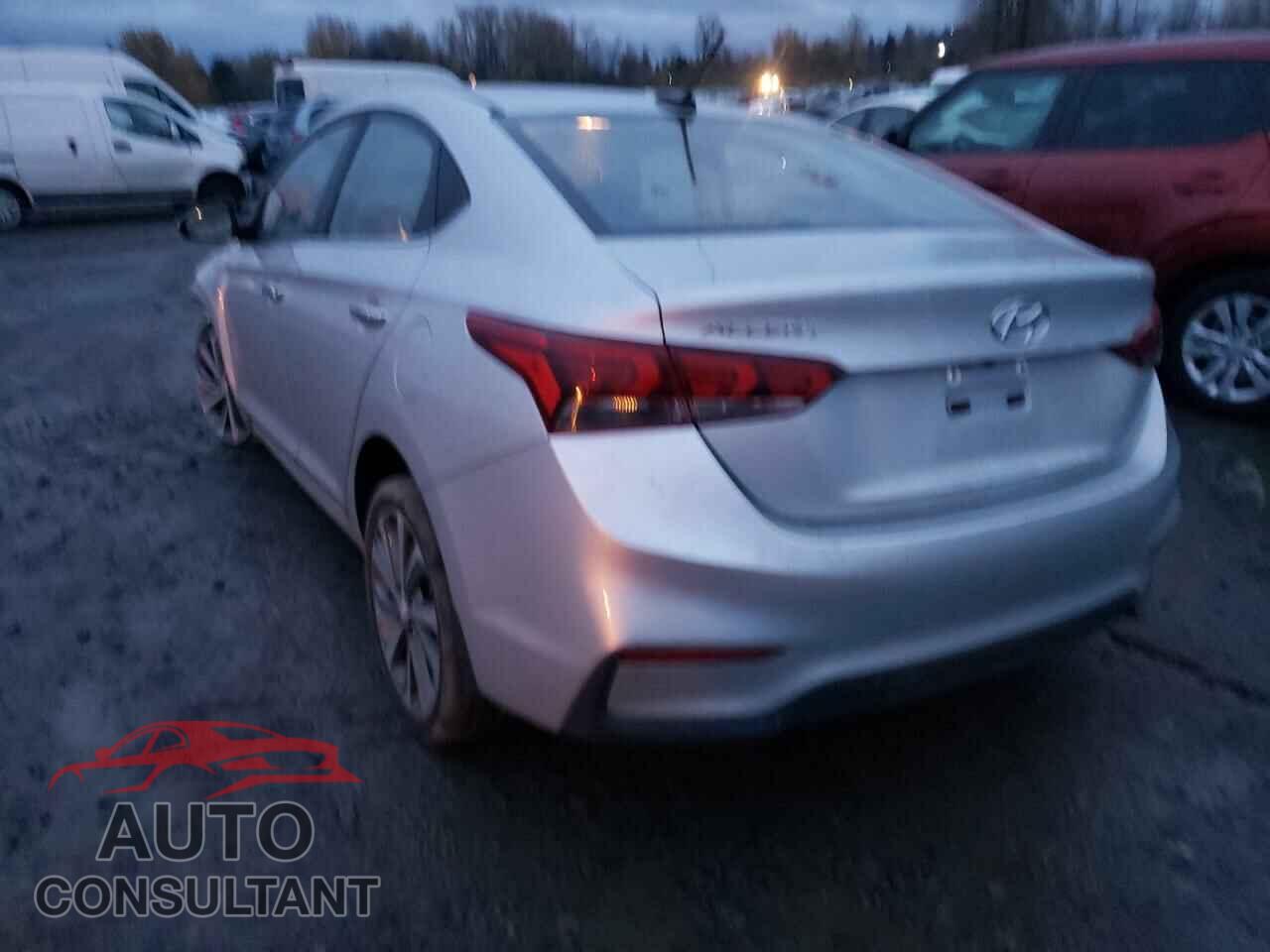 HYUNDAI ACCENT 2018 - 3KPC34A39JE032247