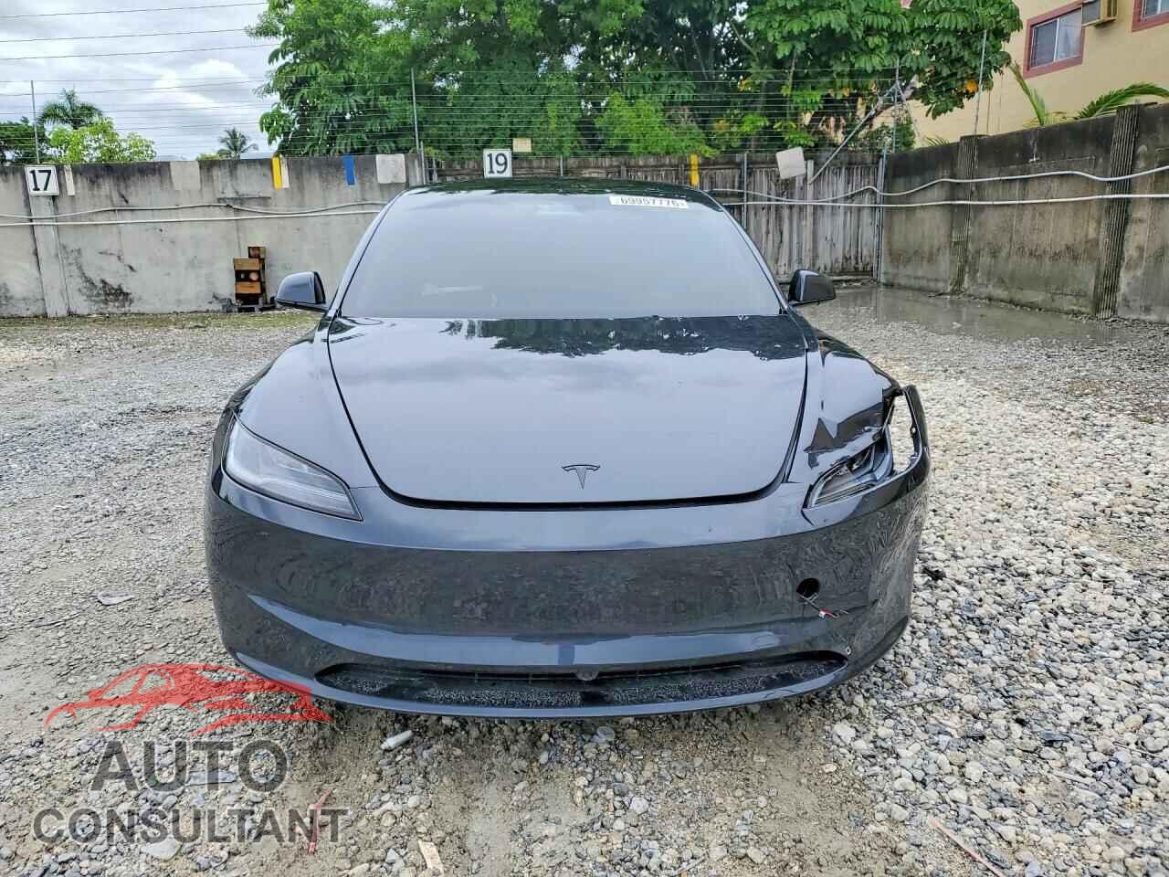 TESLA MODEL 3 2026 - 5YJ3E1EA4TF162807
