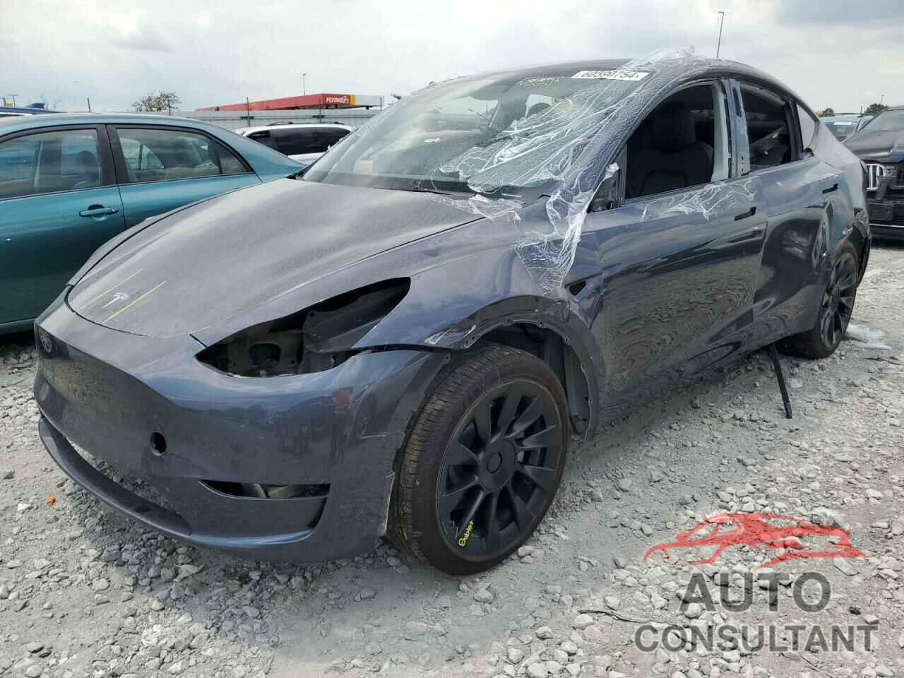 TESLA MODEL Y 2023 - 7SAYGAEE5PF906457