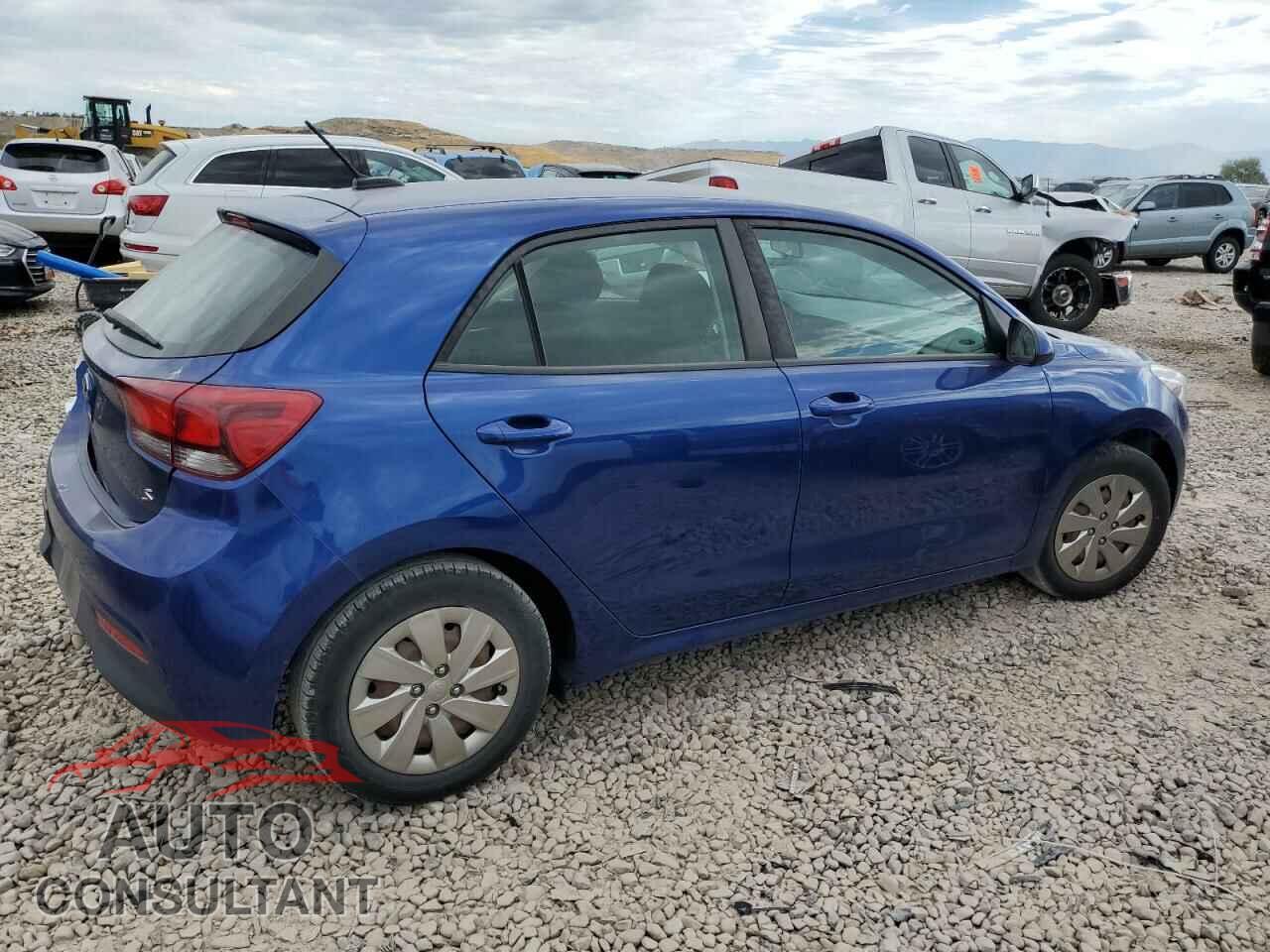 KIA RIO 2018 - 3KPA25AB3JE057779