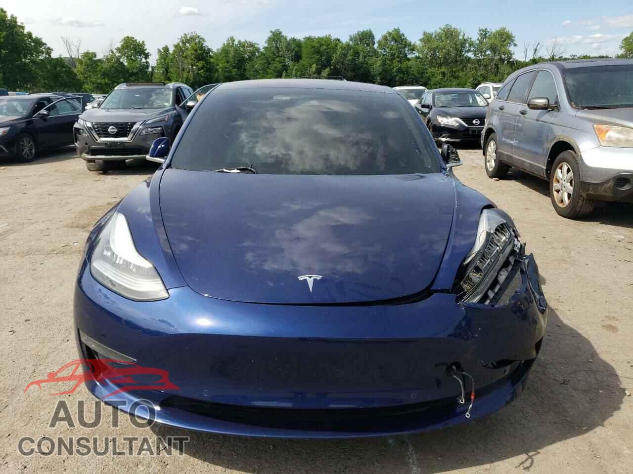 TESLA MODEL 3 2018 - 5YJ3E1EB2JF074196