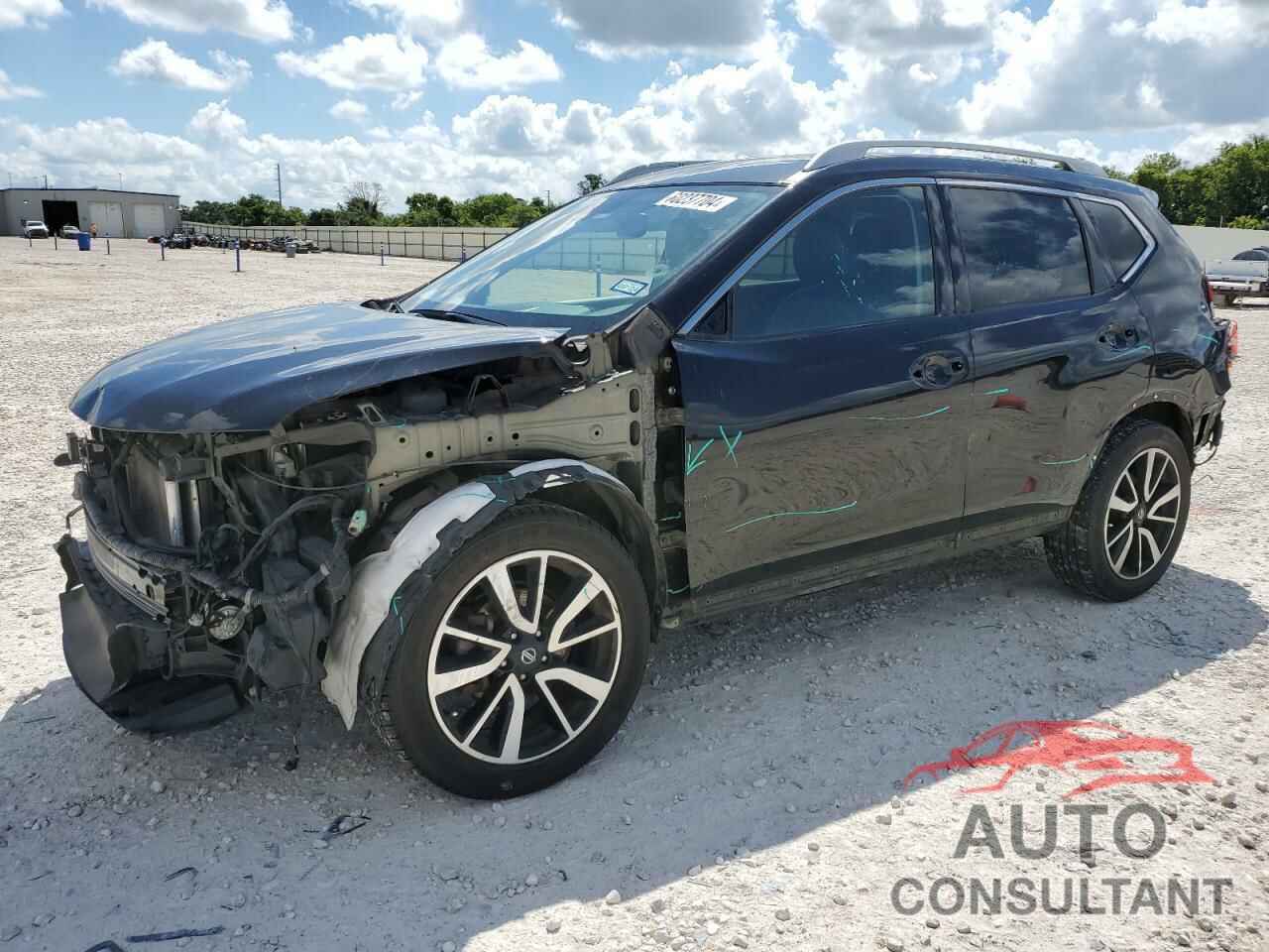 NISSAN ROGUE 2019 - 5N1AT2MTXKC804816