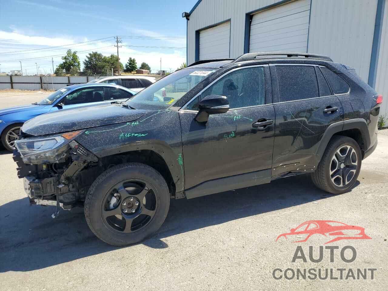 TOYOTA RAV4 2021 - 2T3J1RFV4MW203497