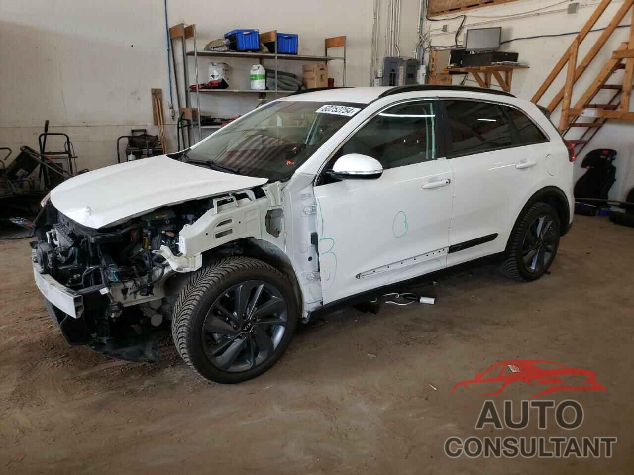 KIA NIRO 2017 - KNDCC3LC7H5092251