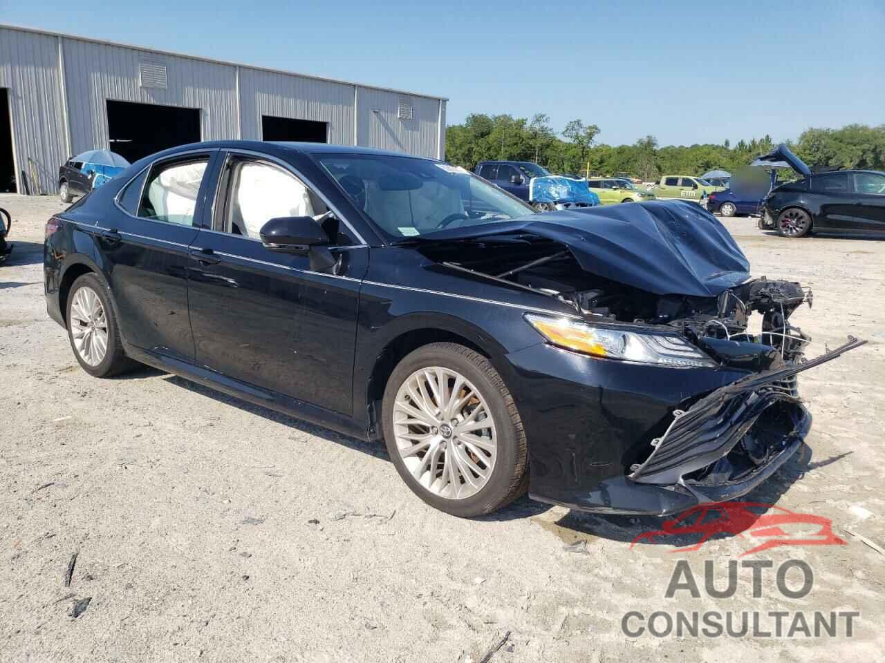 TOYOTA CAMRY 2020 - 4T1F11AK4LU899418
