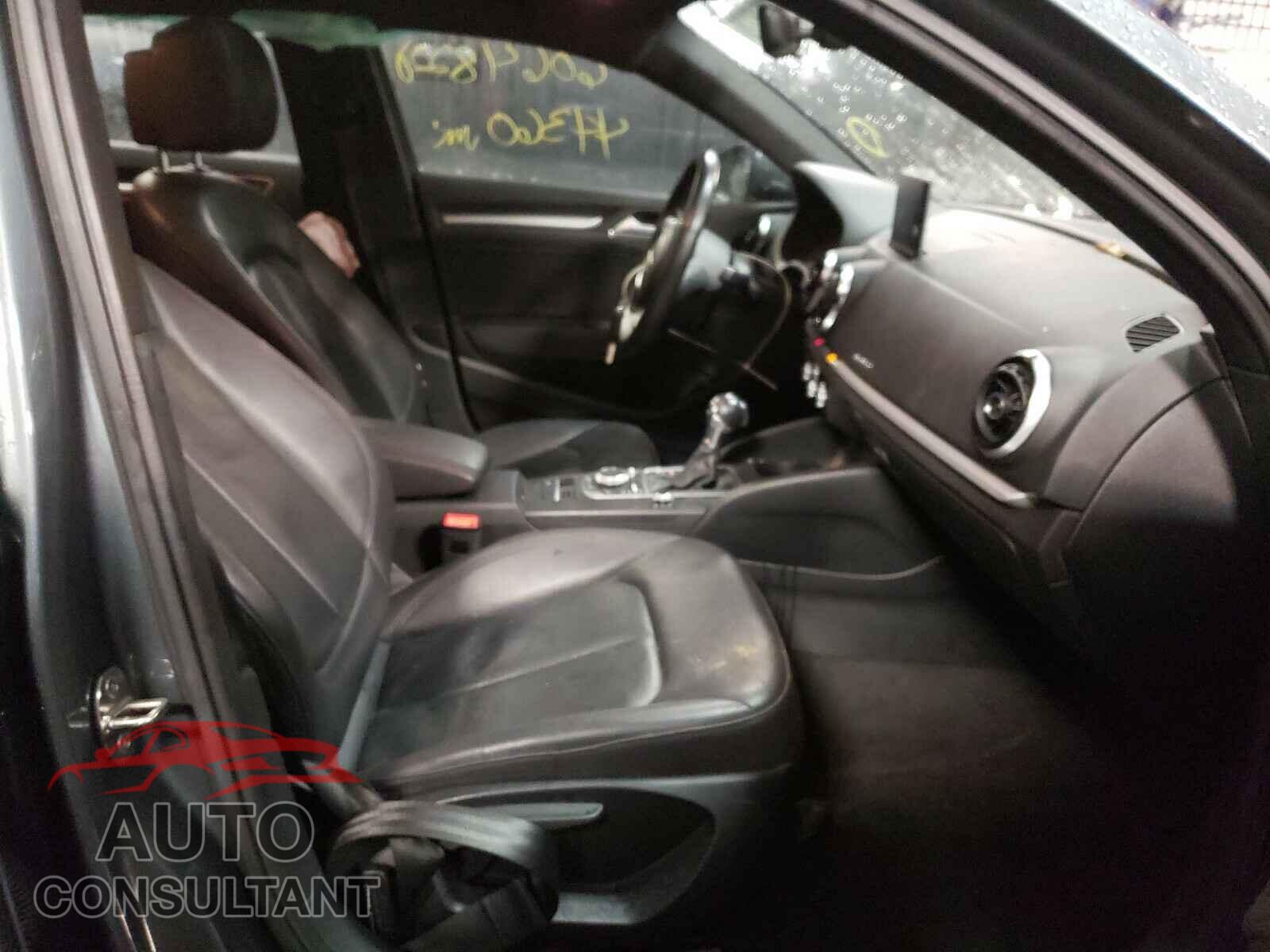 AUDI A3 2016 - WAUB8GFF0G1052154
