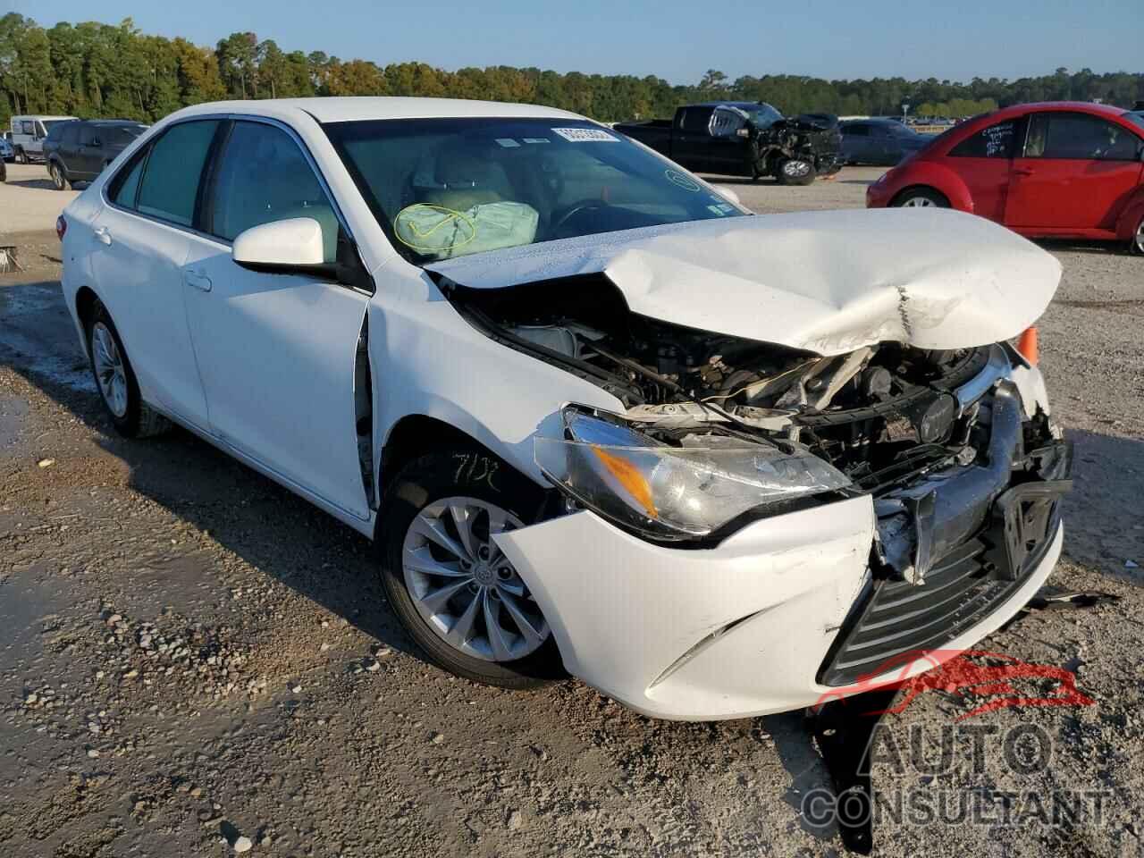 TOYOTA CAMRY 2016 - 4T4BF1FK8GR519906