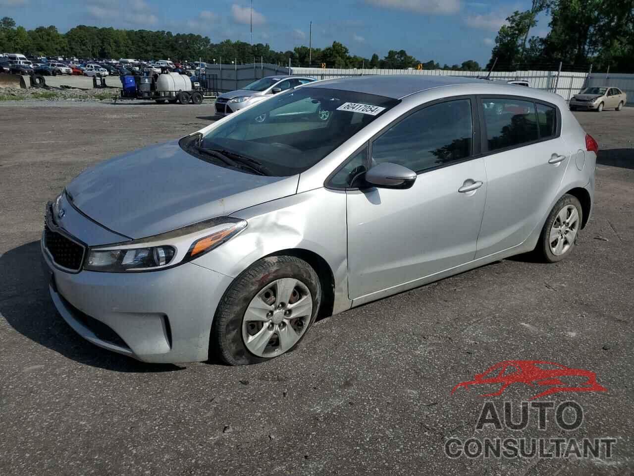 KIA FORTE 2017 - KNAFK5A80H5711554