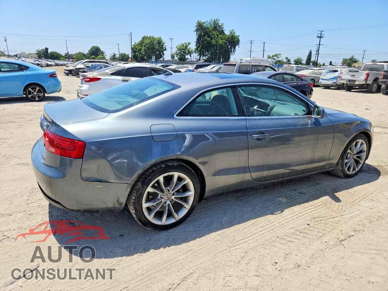 AUDI A5 2013 - WAULFAFR1DA001419
