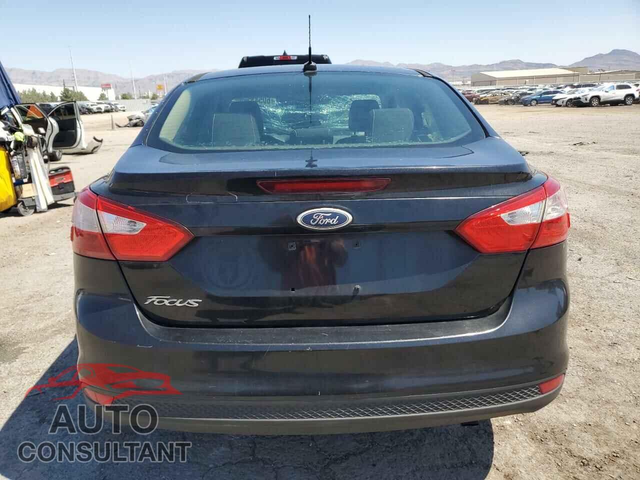 FORD FOCUS 2012 - 1FAHP3E22CL155247