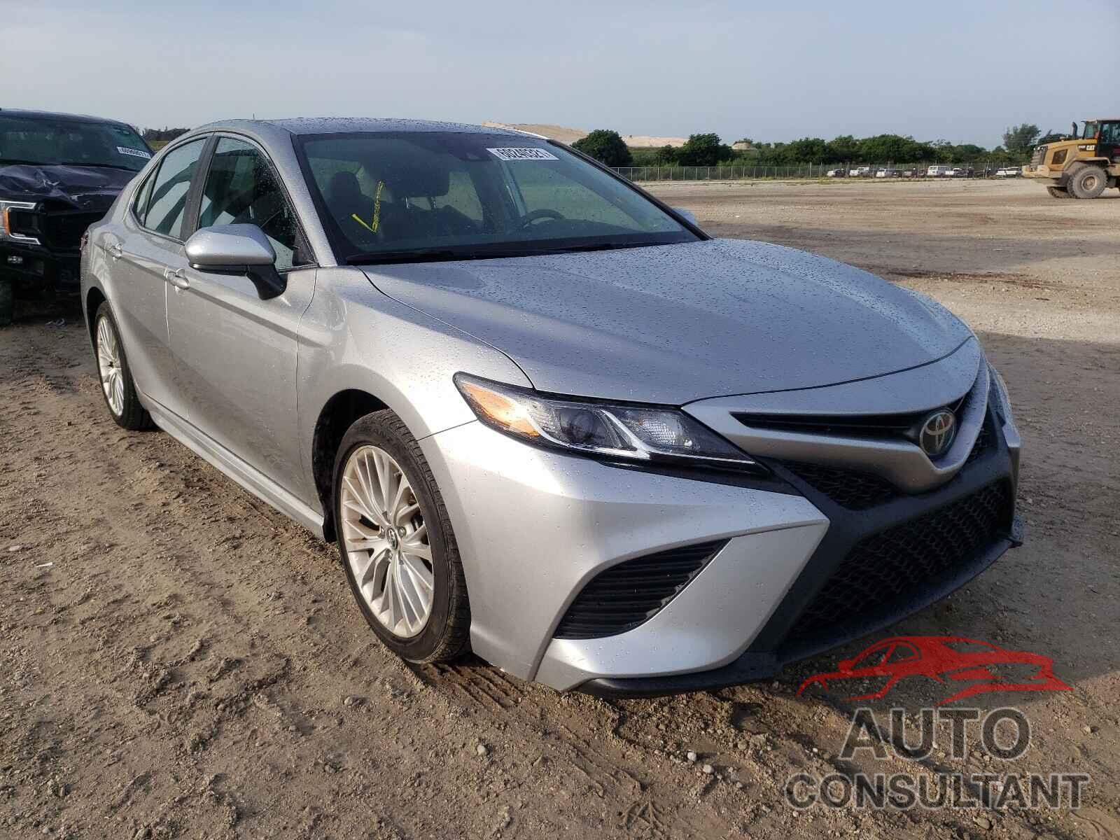 TOYOTA CAMRY 2019 - 4T1B11HKXKU801737