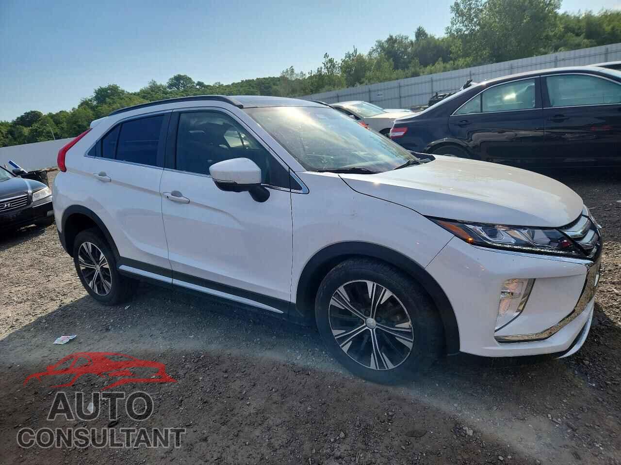 MITSUBISHI ECLIPSE 2018 - JA4AT5AA8JZ048692