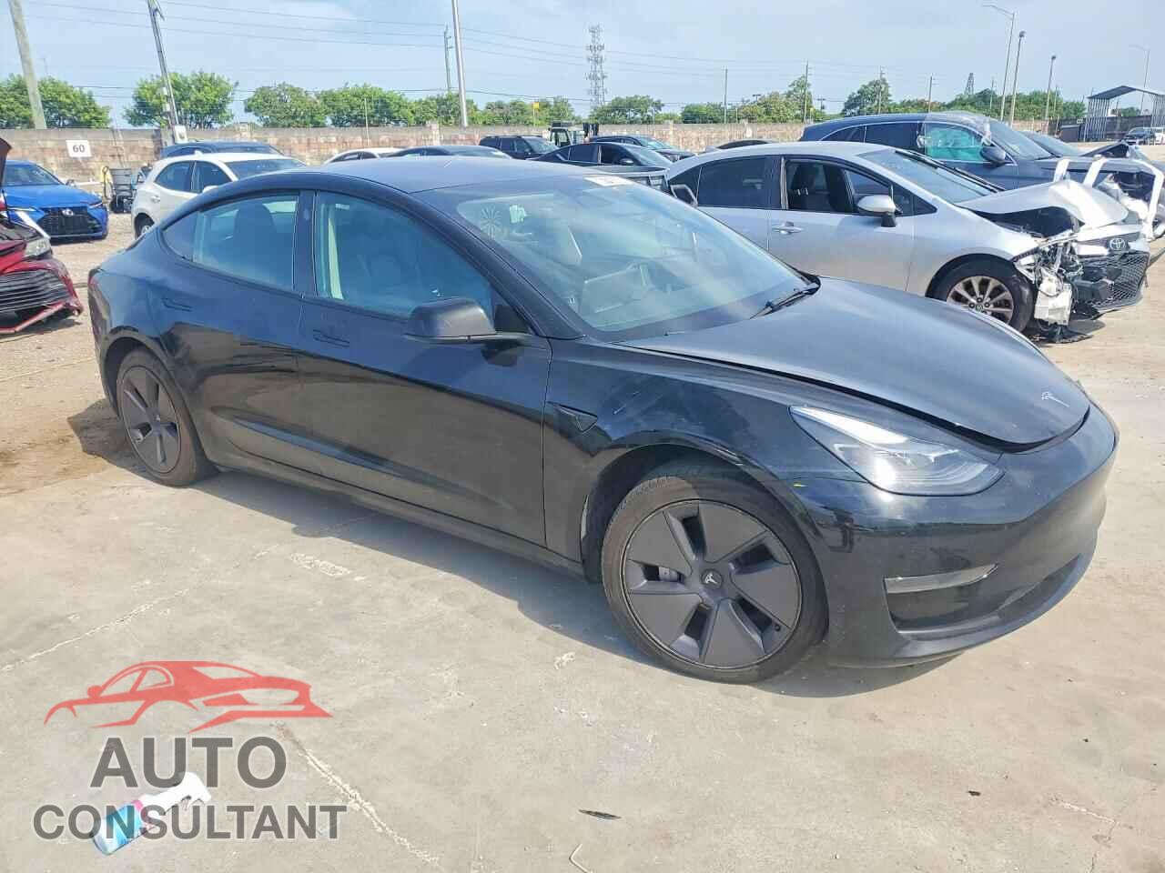 TESLA MODEL 3 2023 - 5YJ3E1EA0PF456887