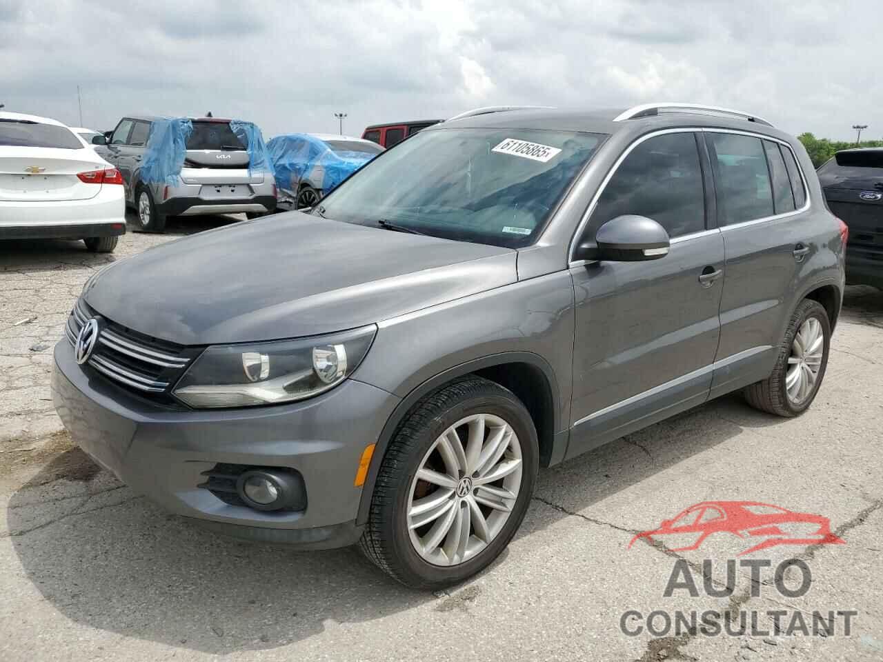 VOLKSWAGEN TIGUAN 2012 - WVGAV7AX4CW001417