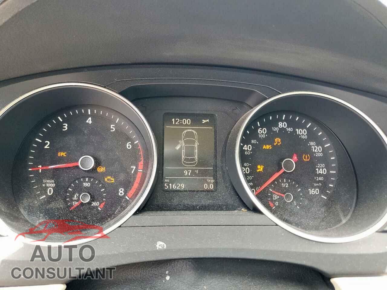 VOLKSWAGEN JETTA 2017 - 3VWDB7AJ7HM391634