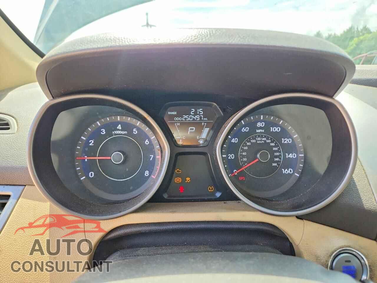 HYUNDAI ELANTRA 2012 - 5NPDH4AE7CH150772