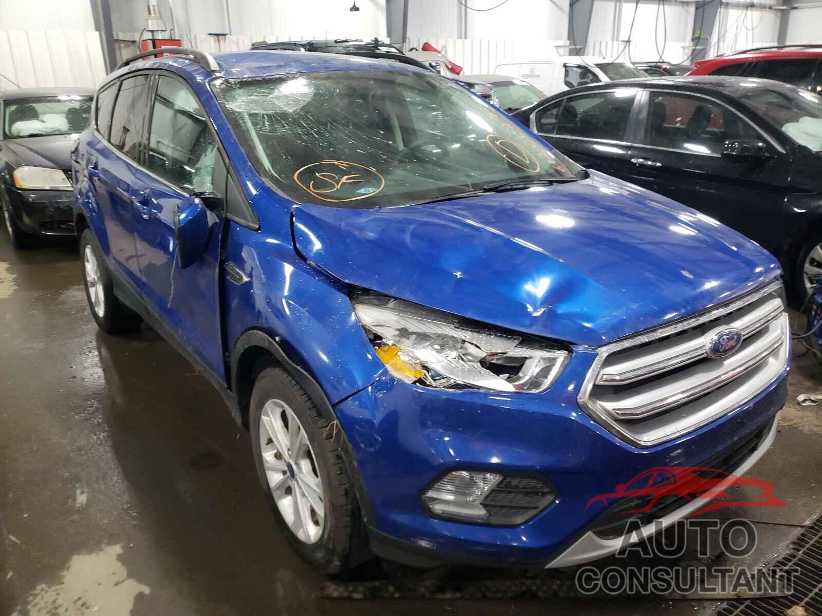 FORD ESCAPE 2017 - 1FMCU9GD7HUC76321