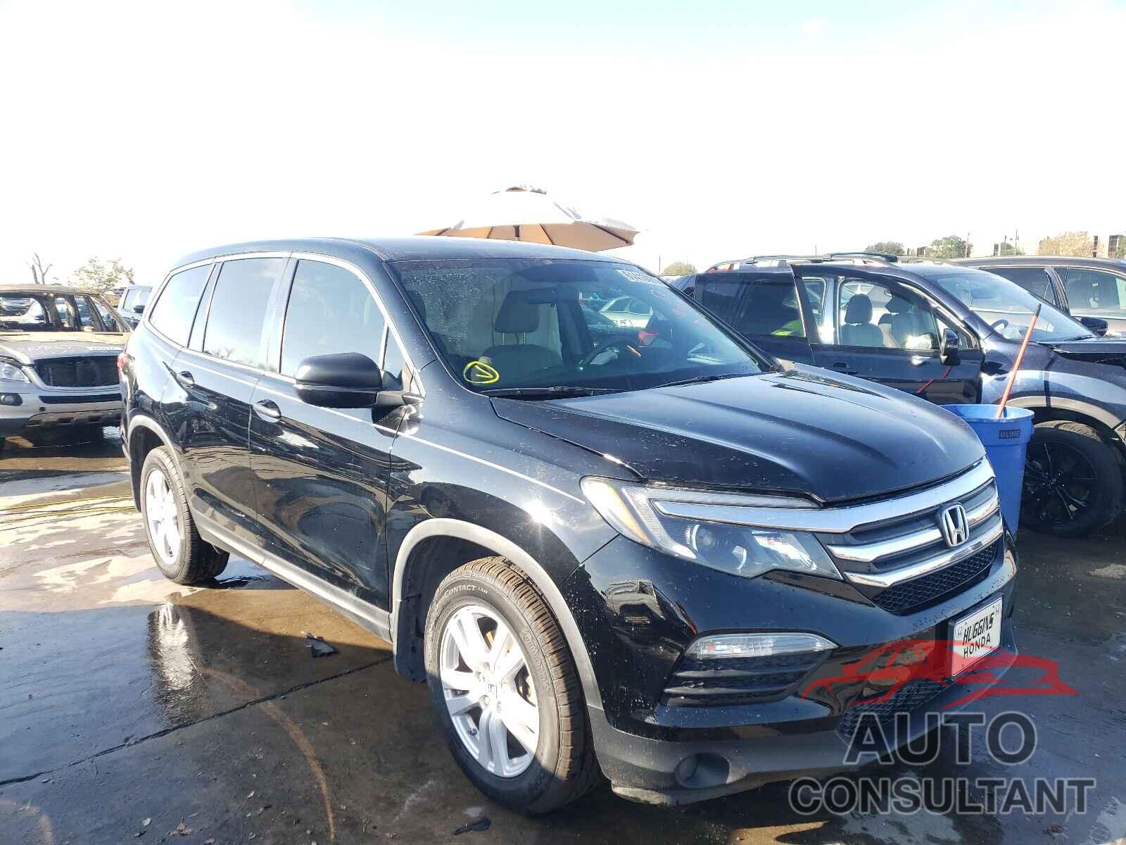 HONDA PILOT 2017 - 5FNYF5H11HB011596