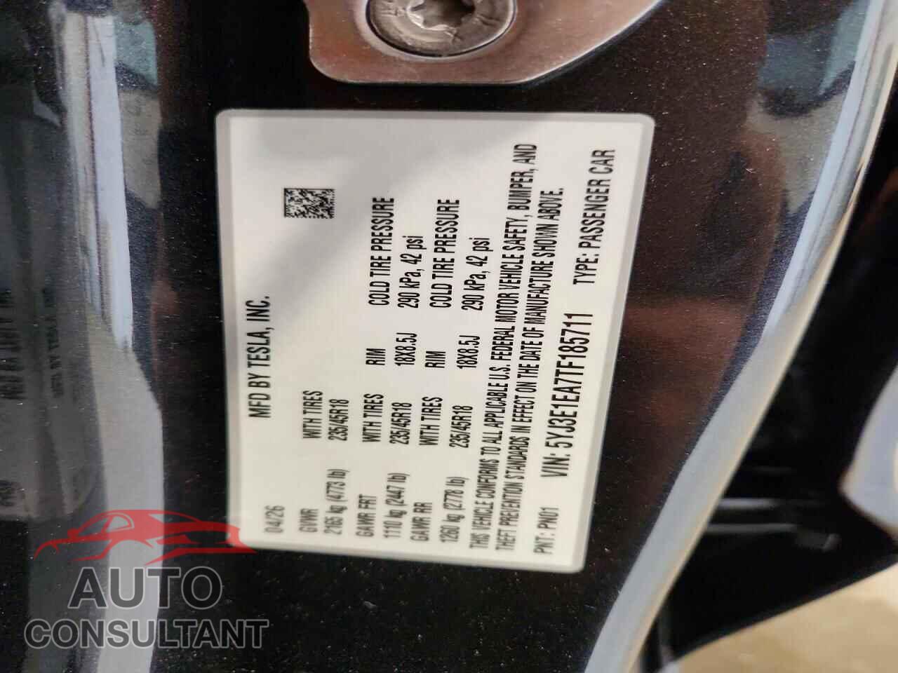 TESLA MODEL 3 2026 - 5YJ3E1EA7TF185711