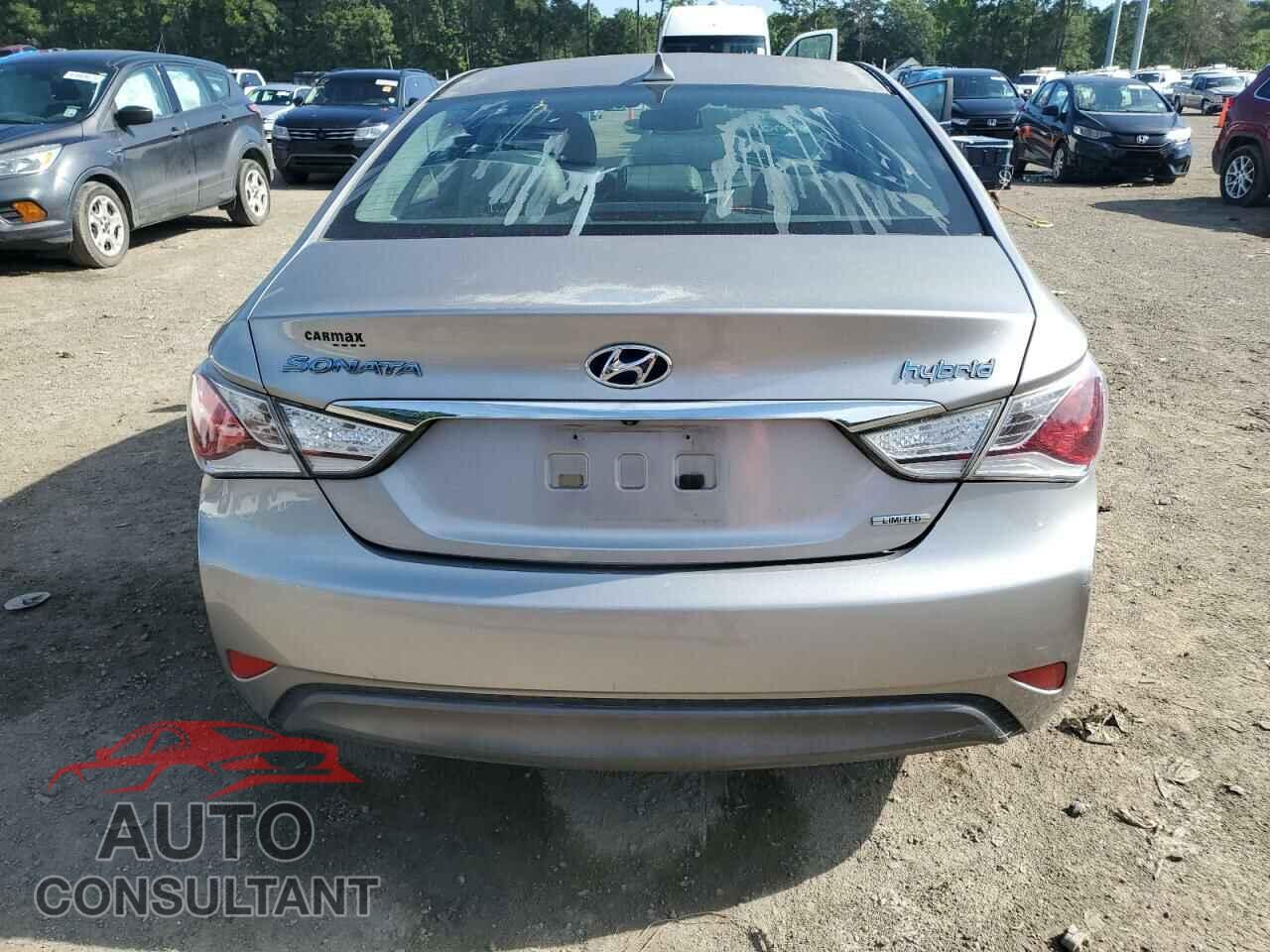 HYUNDAI SONATA 2013 - KMHEC4A45DA084723