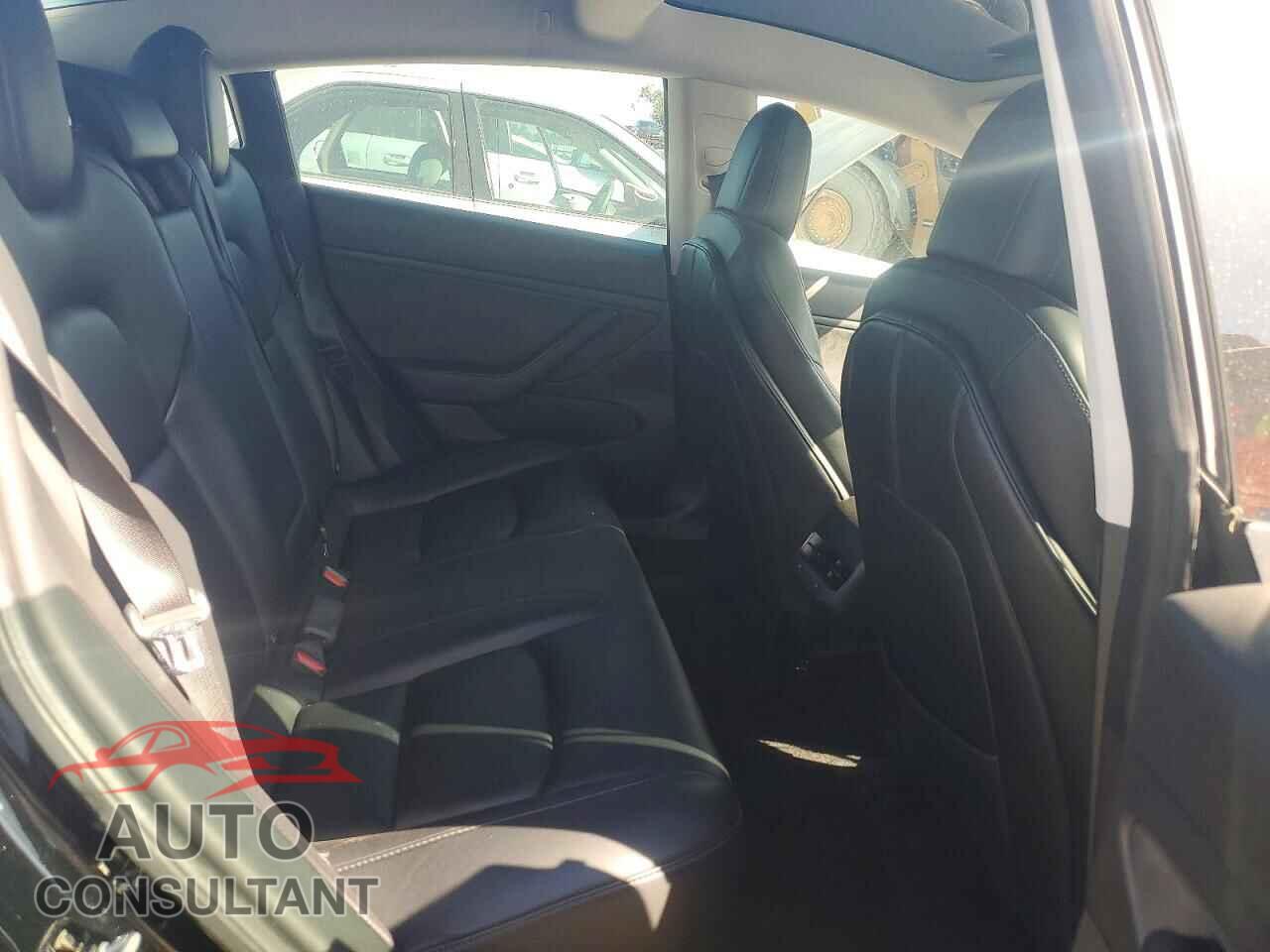 TESLA MODEL 3 2019 - 5YJ3E1EA6KF409985